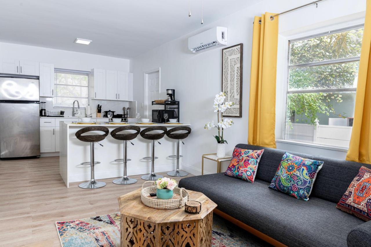 Beautiful Casita With King Bed And Private Patio Close To Calle 8, Mia Airport, Coral Gables Miami Eksteriør bilde