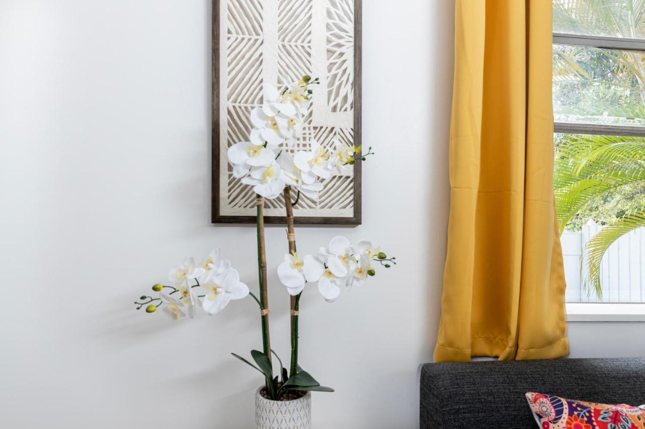 Beautiful Casita With King Bed And Private Patio Close To Calle 8, Mia Airport, Coral Gables Miami Eksteriør bilde